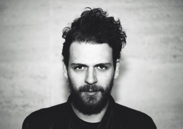Whitesquare folded reality interview