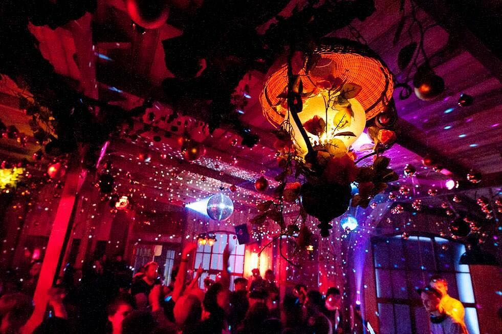 Club Zoom In Sisyphos Berlin Techno Station